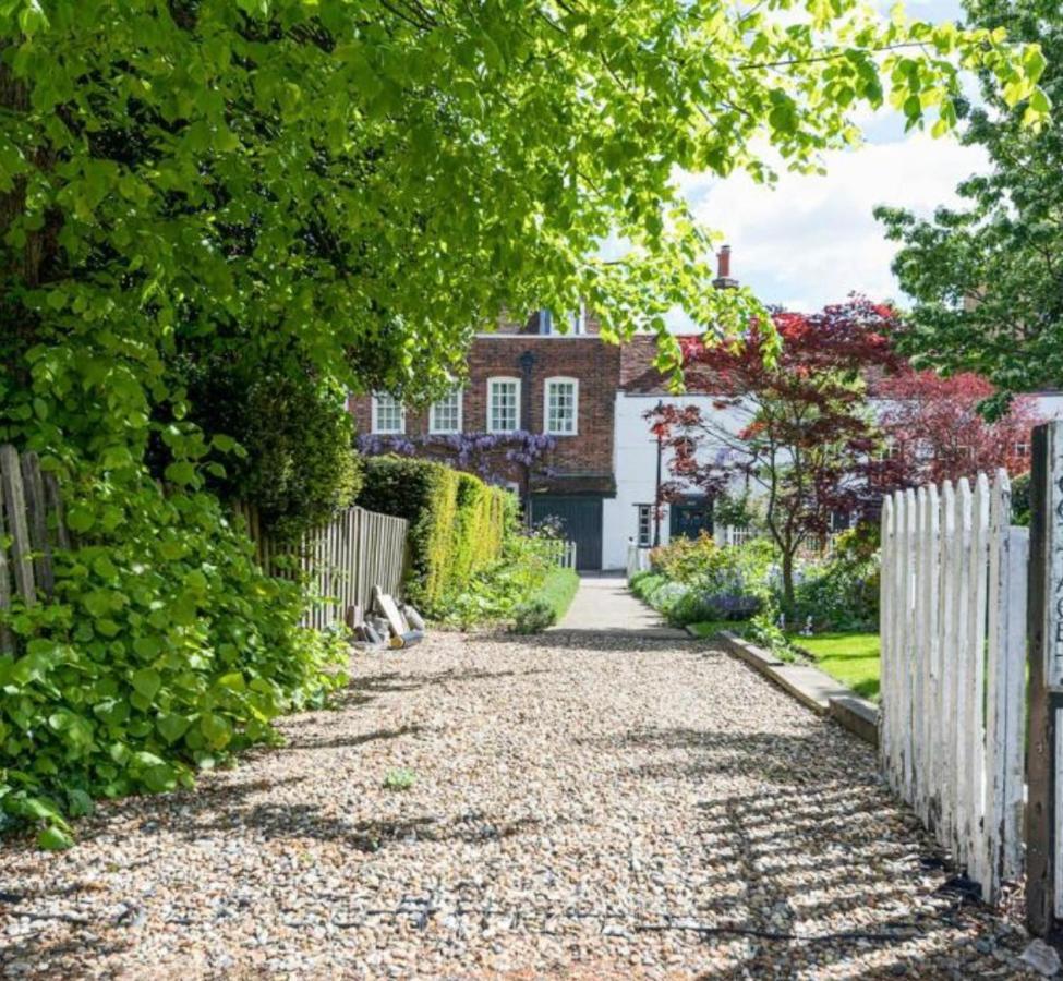 Clarendon Cottage Enfield Kültér fotó